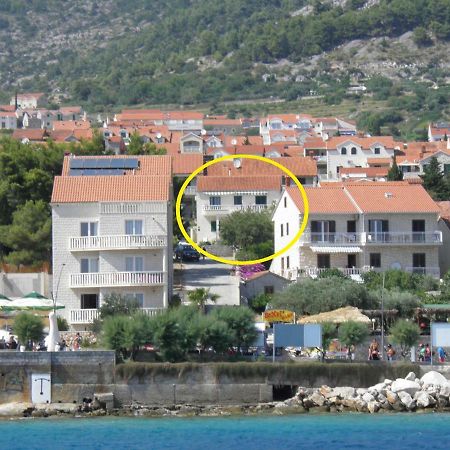 Apartments Marcic Bol Bagian luar foto